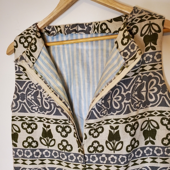 Tropical Escape Googie 60s Cream Sky and Forest Green Graphic Printed Dress - Picture 14 of 16